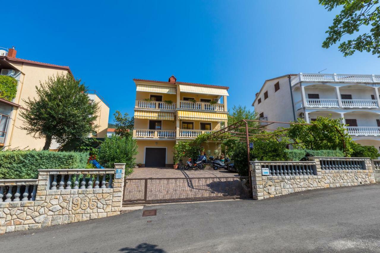 Apartman Laura Селце Екстер'єр фото