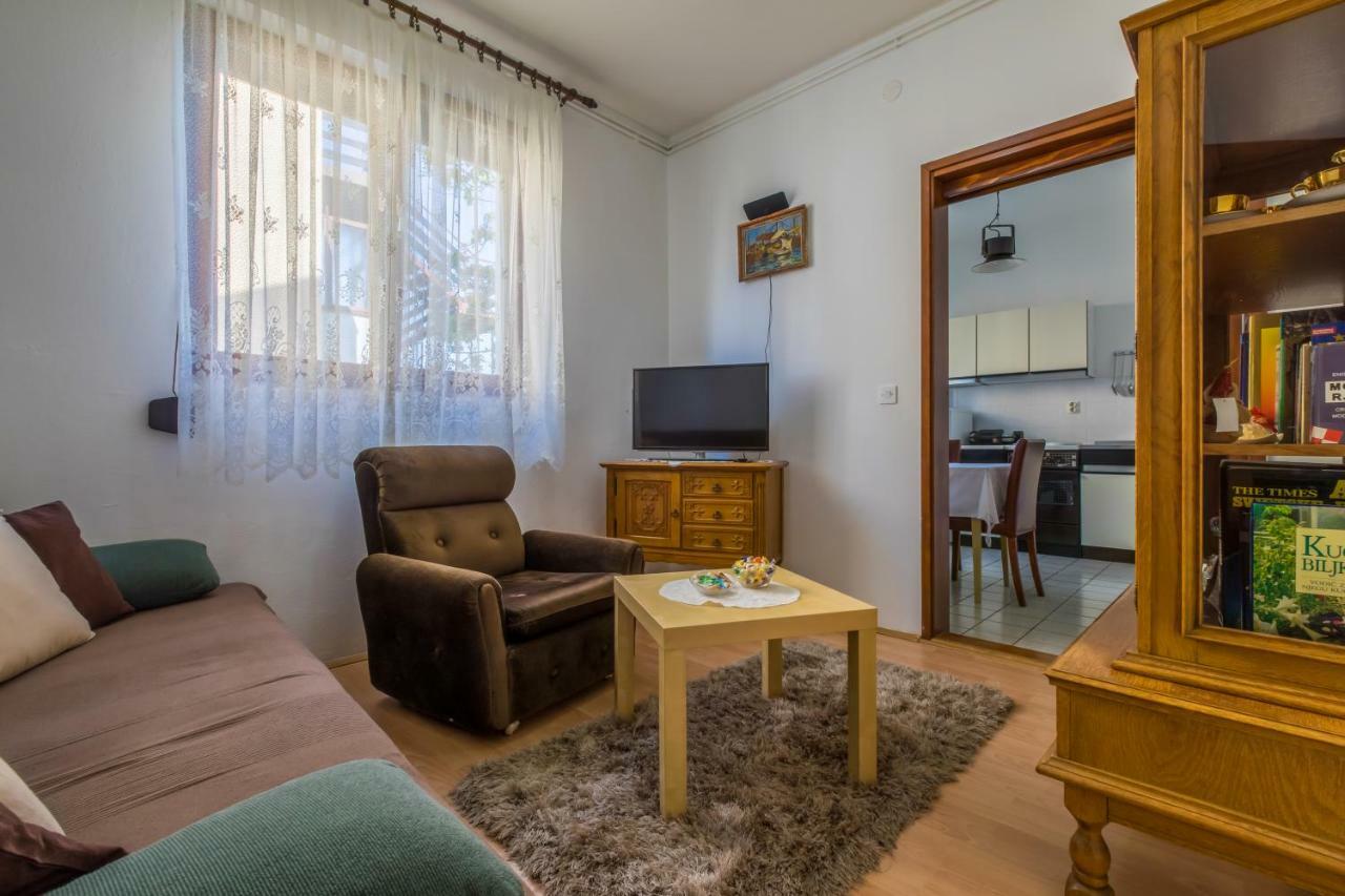 Apartman Laura Селце Екстер'єр фото